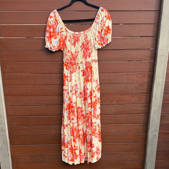 Vibrant Floral Puff Sleeve Maxi Dress - Picture 2 of 3
